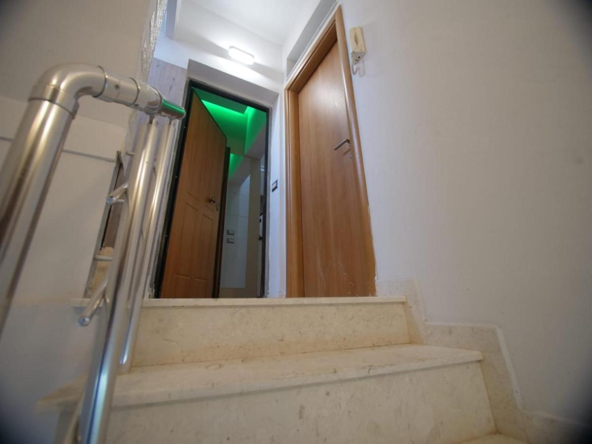 Hidden Gem In the Center Of Tirana Appartement Buitenkant foto