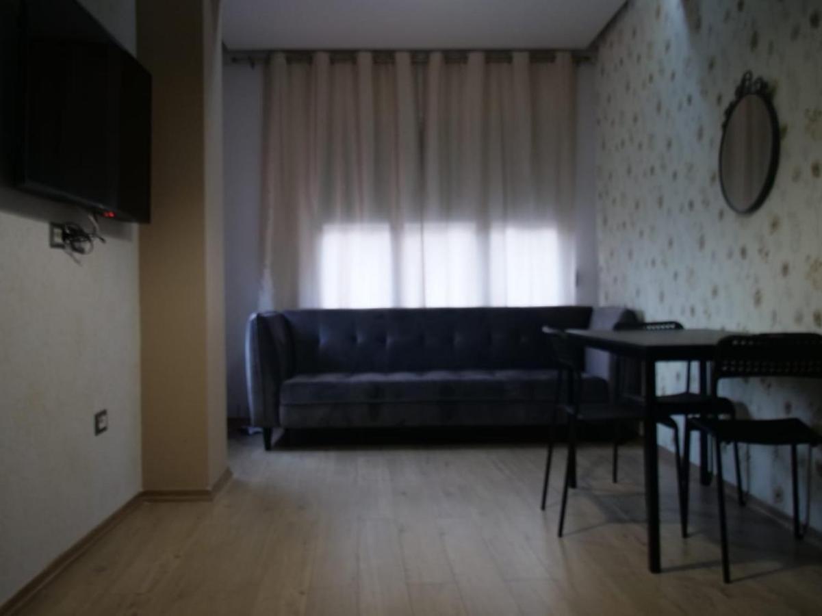 Hidden Gem In the Center Of Tirana Appartement Buitenkant foto